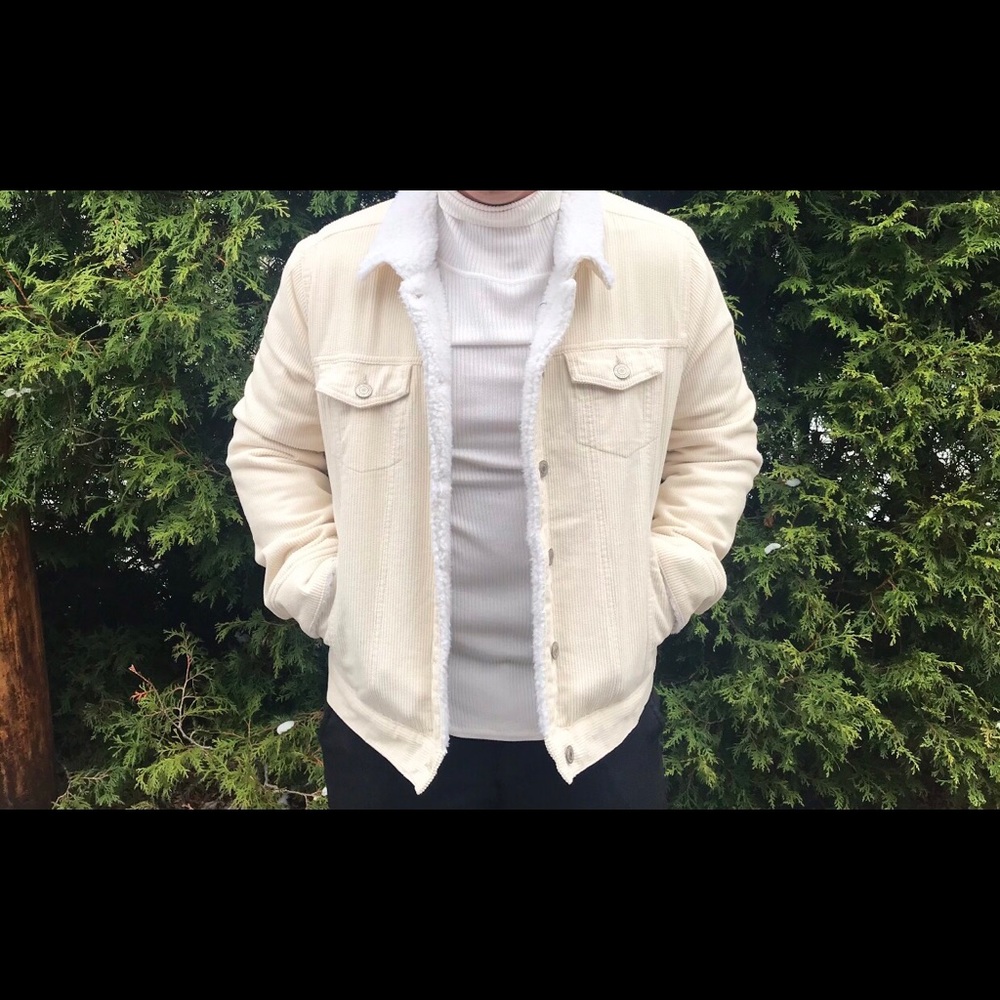 Women’s faux sherpa corduroy jacket size L